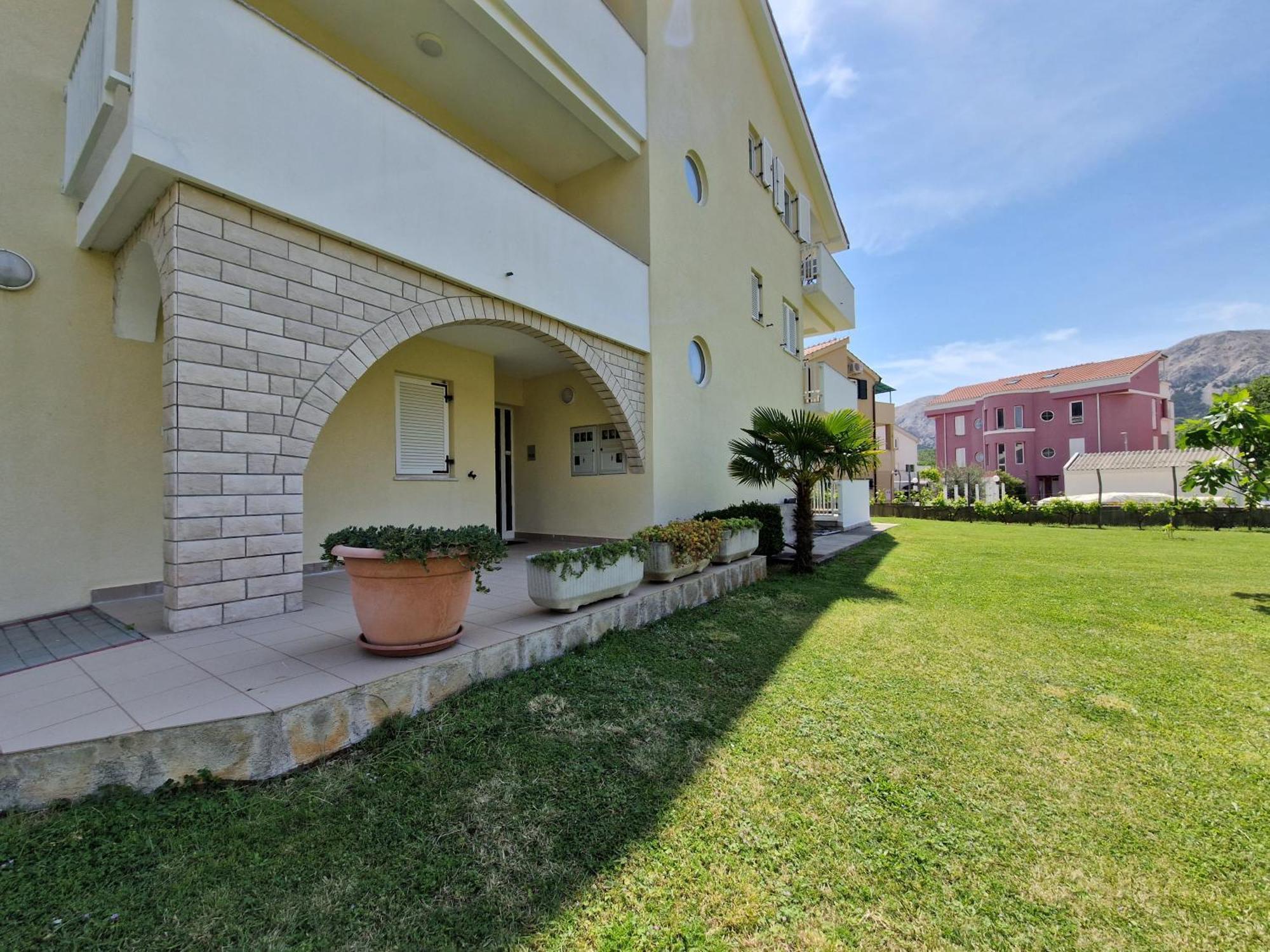 Apartments Josipa Baška Buitenkant foto