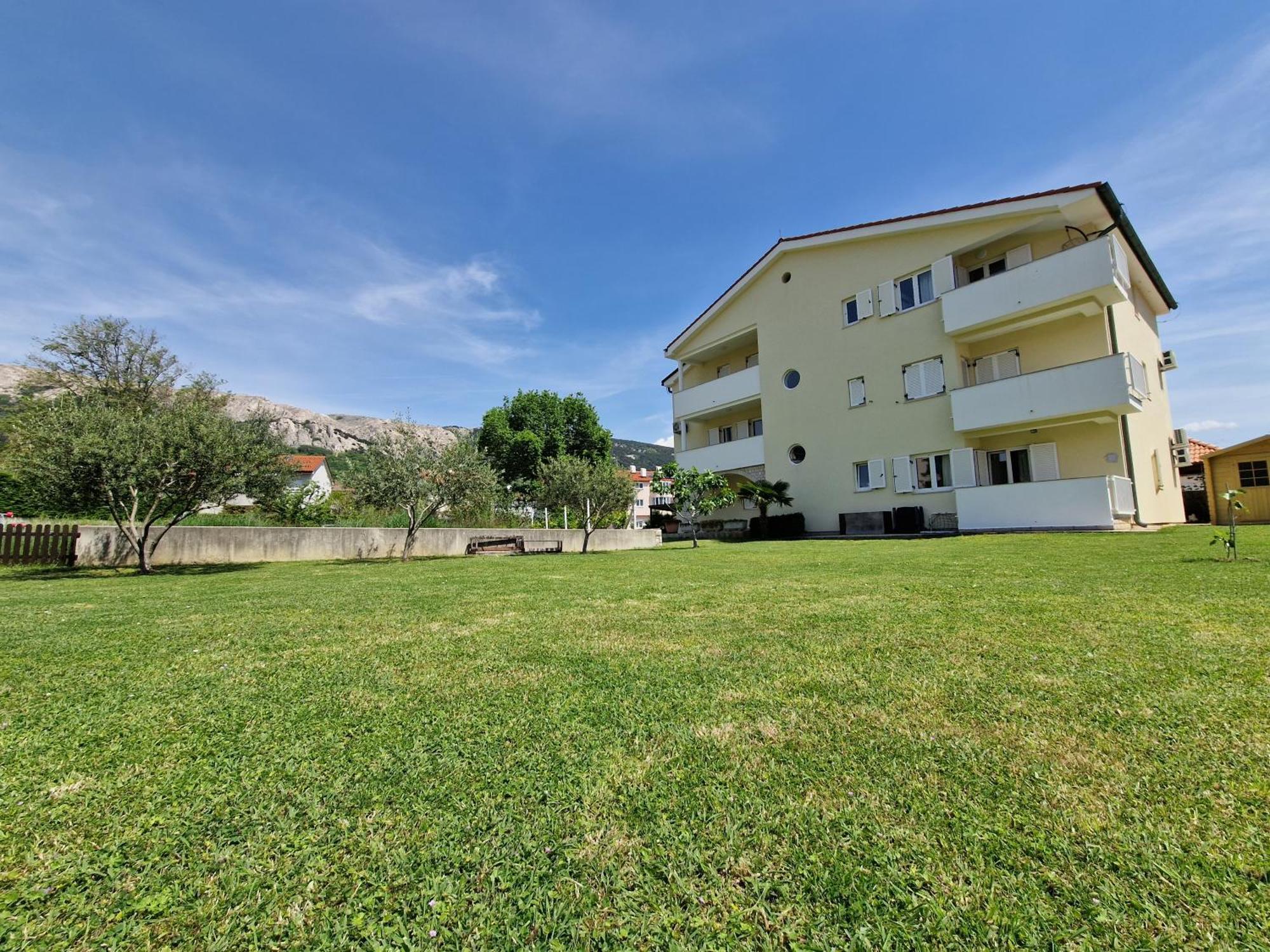 Apartments Josipa Baška Buitenkant foto